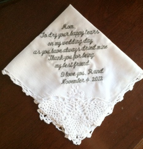 Scalloped Lace Corner Handkerchief-