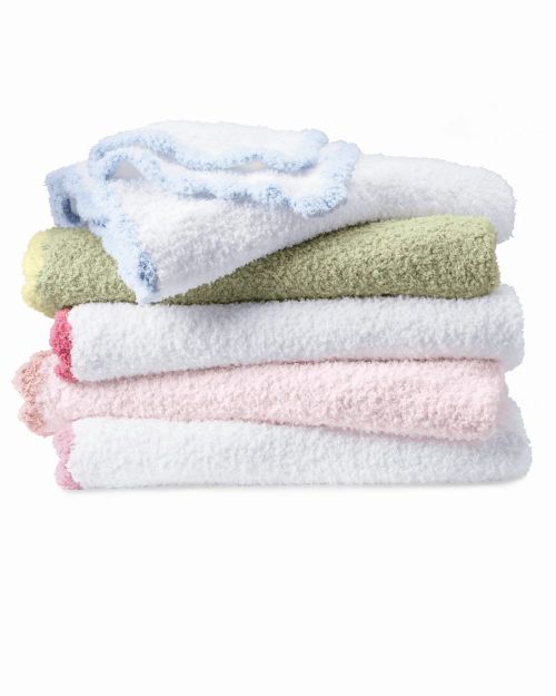 Chunky Chenille Scallped Edge Blanket-