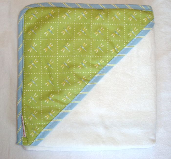 Hoohobbers Dragon Buzz Hooded Towel-